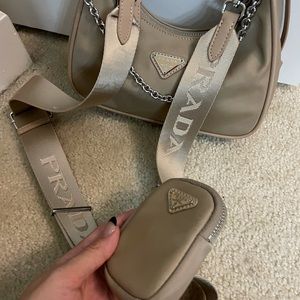 USED - Prada Re-Edition 2005 Re-Nylon bag